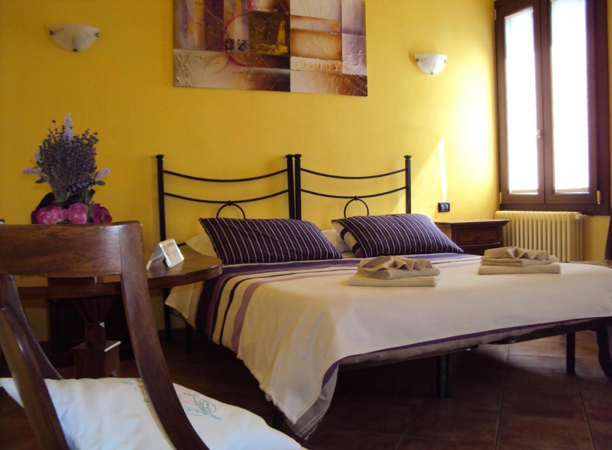 Casa Di Campagna B&B La Corte Ferrara Exterior photo